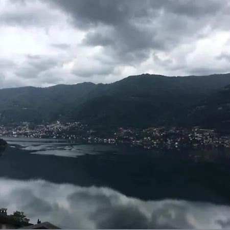 View Faggeto Lario
