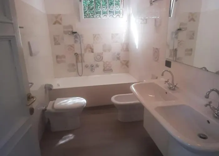 View 3* Faggeto Lario