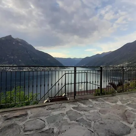Affittacamere View 4*